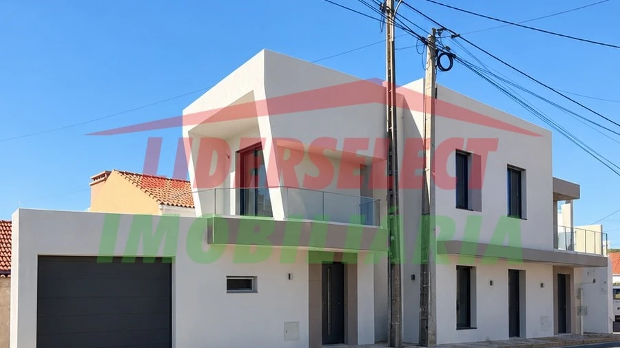 Moradia T3 para Venda em Santa Maria, São Pedro e Matacães