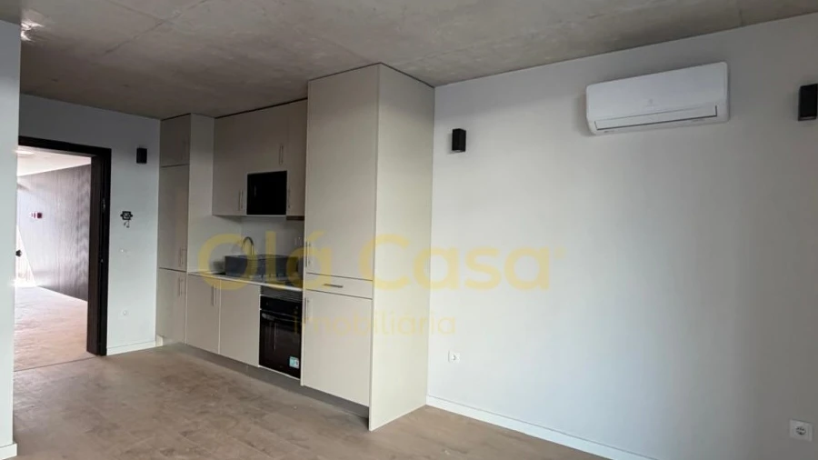 Apartamento T1 para Venda em São Mamede de Infesta e Senhora da Hora