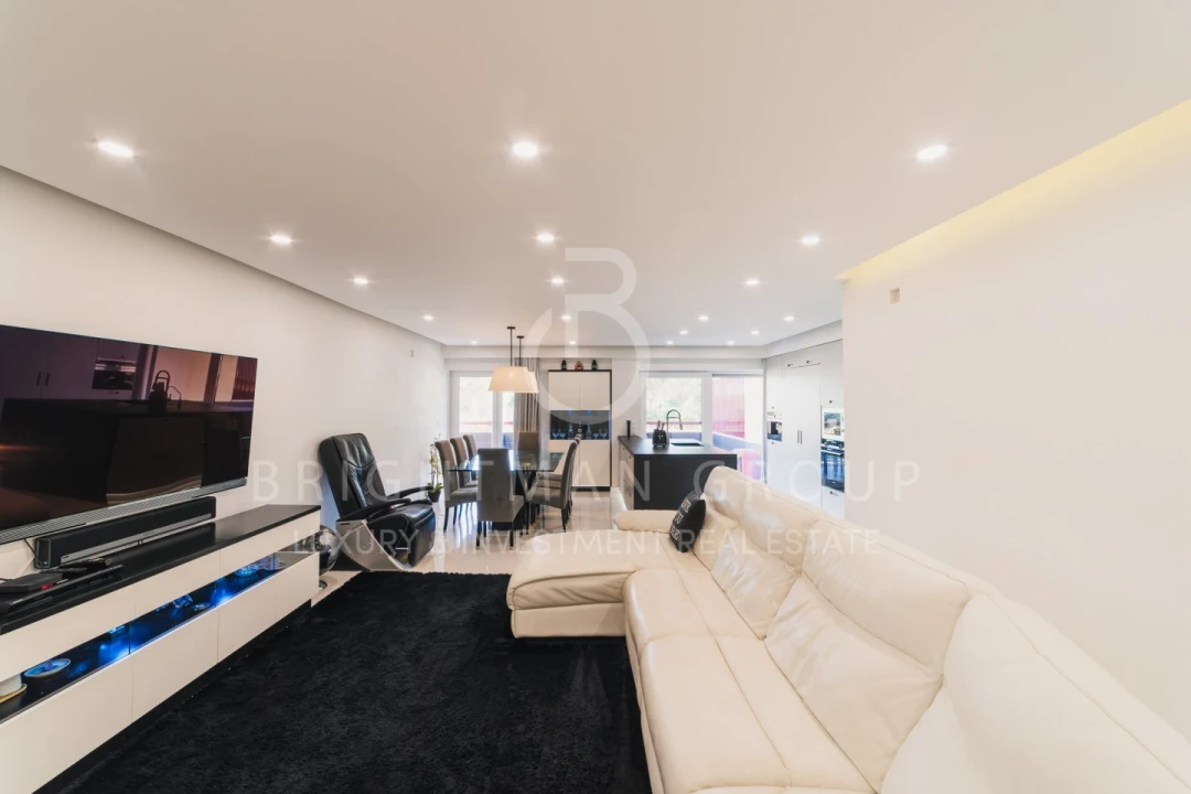Apartamento T4 para Venda em Oeiras e São Julião da Barra, Paço de Arcos e Caxias Foto 7