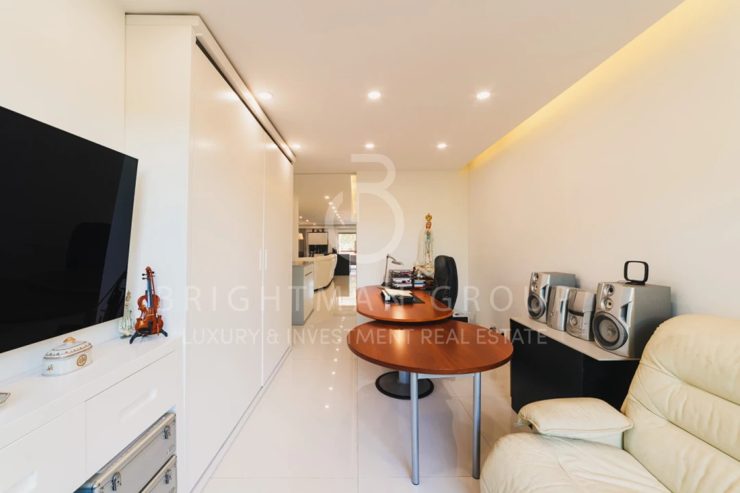 Apartamento T4 para Venda em Oeiras e São Julião da Barra, Paço de Arcos e Caxias Foto 14