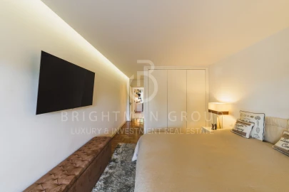 Apartamento T4 para Venda em Oeiras e São Julião da Barra, Paço de Arcos e Caxias
