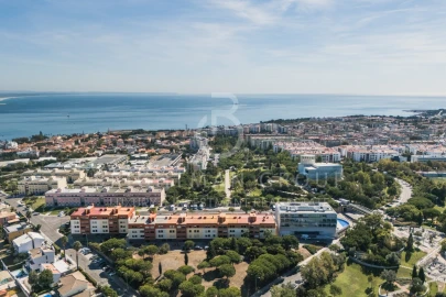 Apartamento T4 para Venda em Oeiras e São Julião da Barra, Paço de Arcos e Caxias