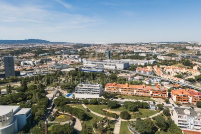Apartamento T4 para Venda em Oeiras e São Julião da Barra, Paço de Arcos e Caxias