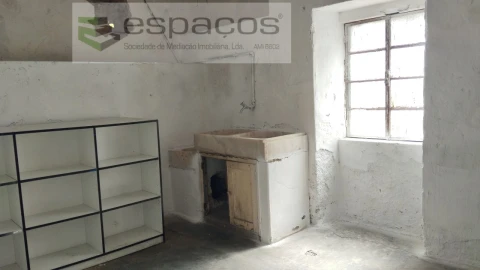Moradia T3 para Venda em Benquerenças