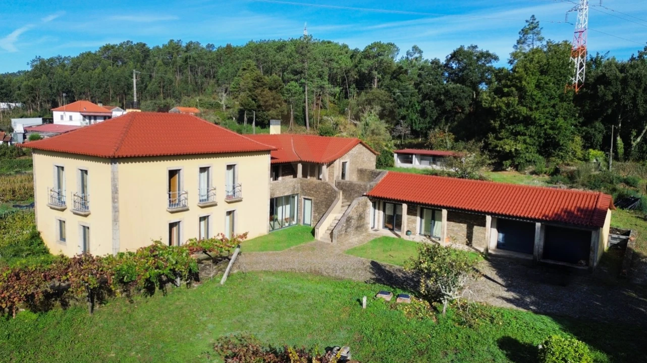 Moradia T5 para Venda em Gondar e Orbacém Foto 2