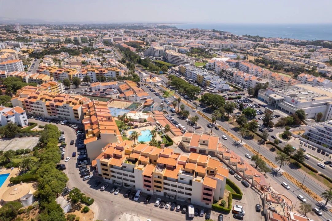 Apartamento T2 para Venda em Albufeira e Olhos de Água Foto 17