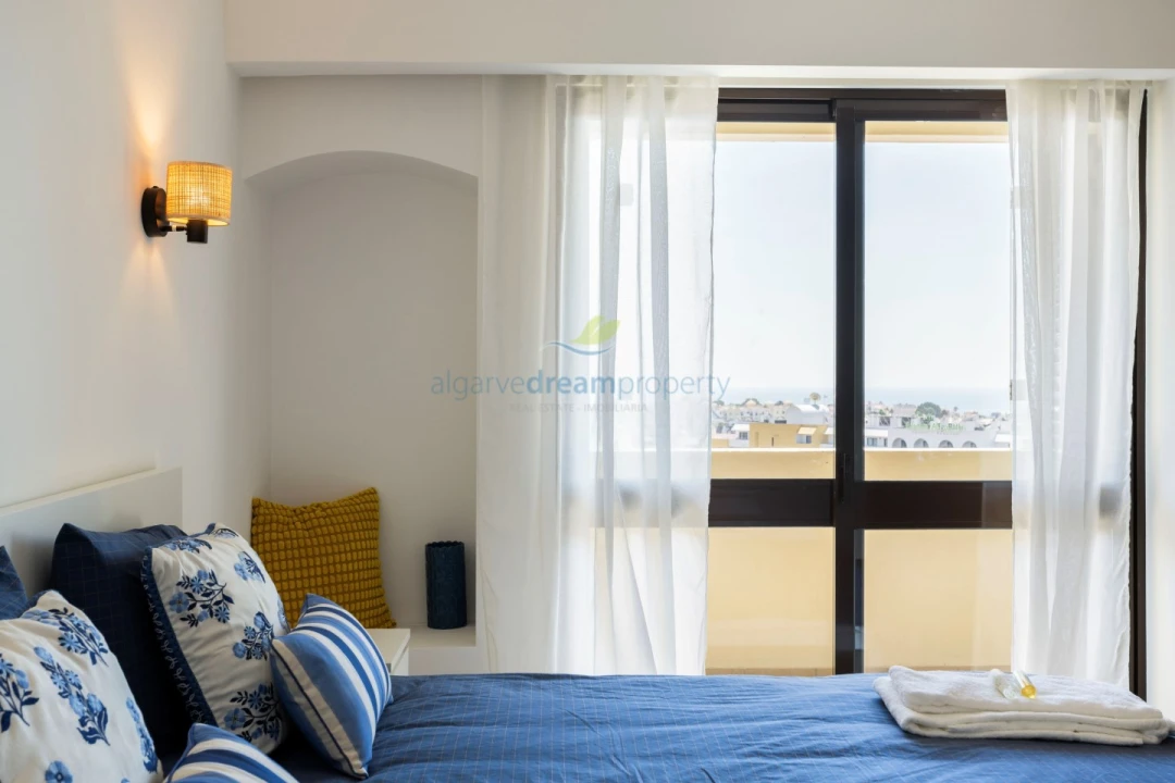 Apartamento T2 para Venda em Albufeira e Olhos de Água Foto 28