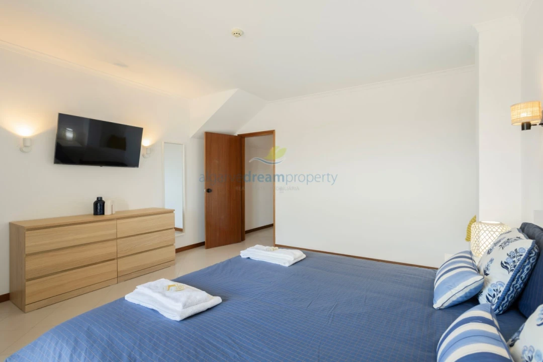 Apartamento T2 para Venda em Albufeira e Olhos de Água Foto 30