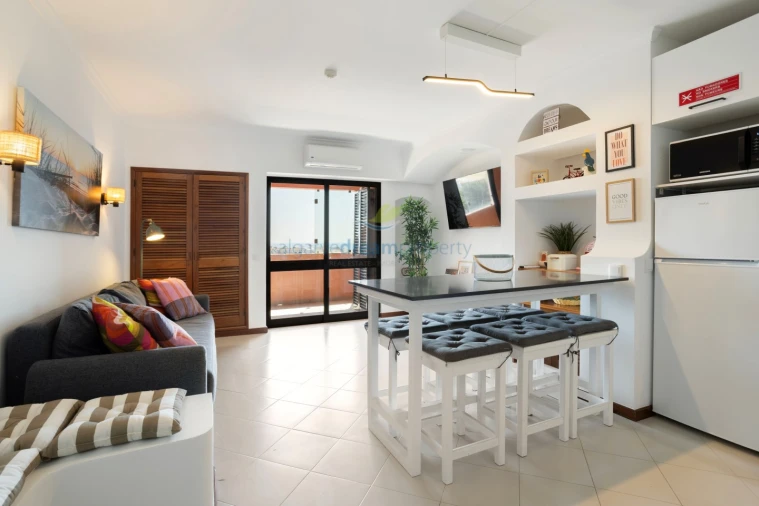 Apartamento T2 para Venda em Albufeira e Olhos de Água Foto 18