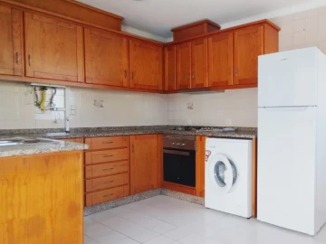 Apartamento T1 para Arrendamento em Vagos e Santo António