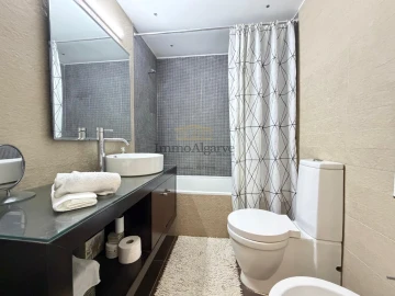 Moradia T5 para Venda em Boliqueime