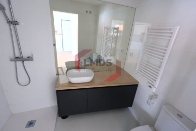 Apartamento T2 para Venda em Cedofeita, Santo Ildefonso, Sé, Miragaia, São Nicolau e Vitória