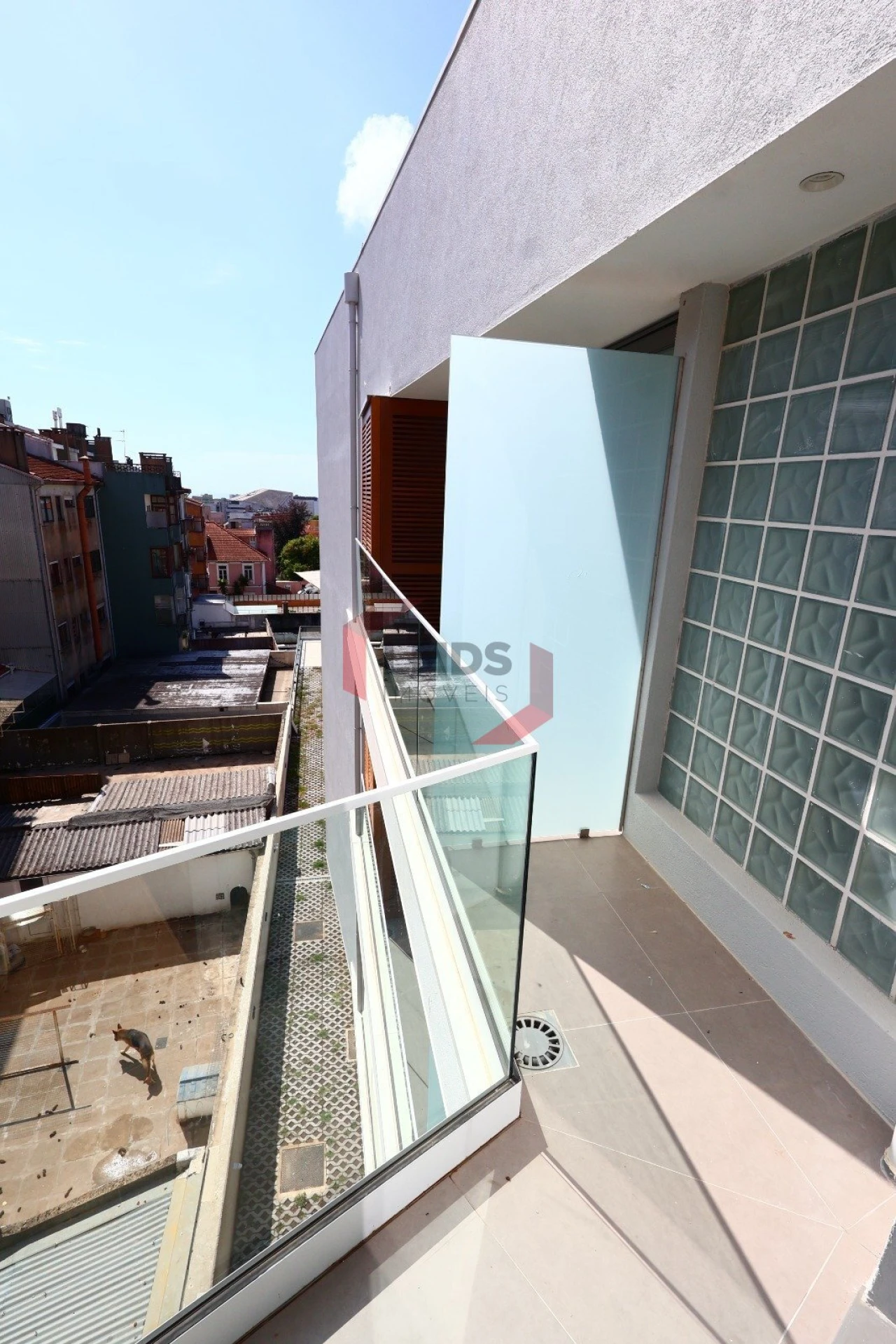 Apartamento T2 para Venda em Cedofeita, Santo Ildefonso, Sé, Miragaia, São Nicolau e Vitória Foto 5