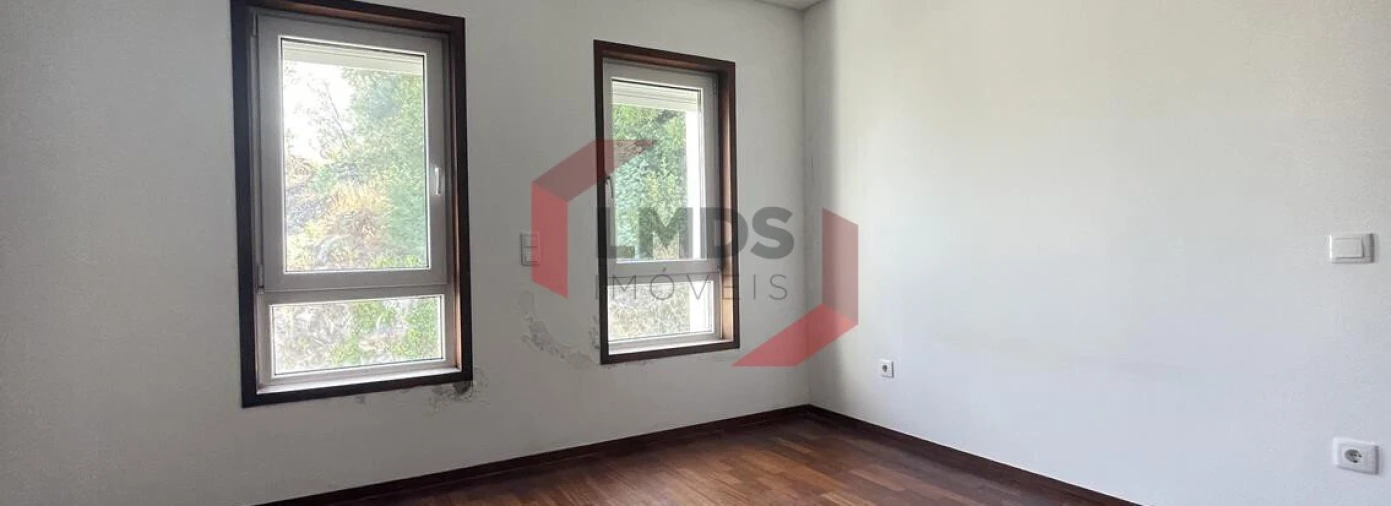 Apartamento T2 para Venda em Bonfim Foto 17