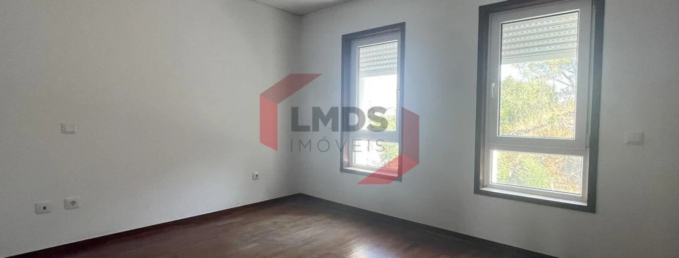 Apartamento T2 para Venda em Bonfim Foto 15