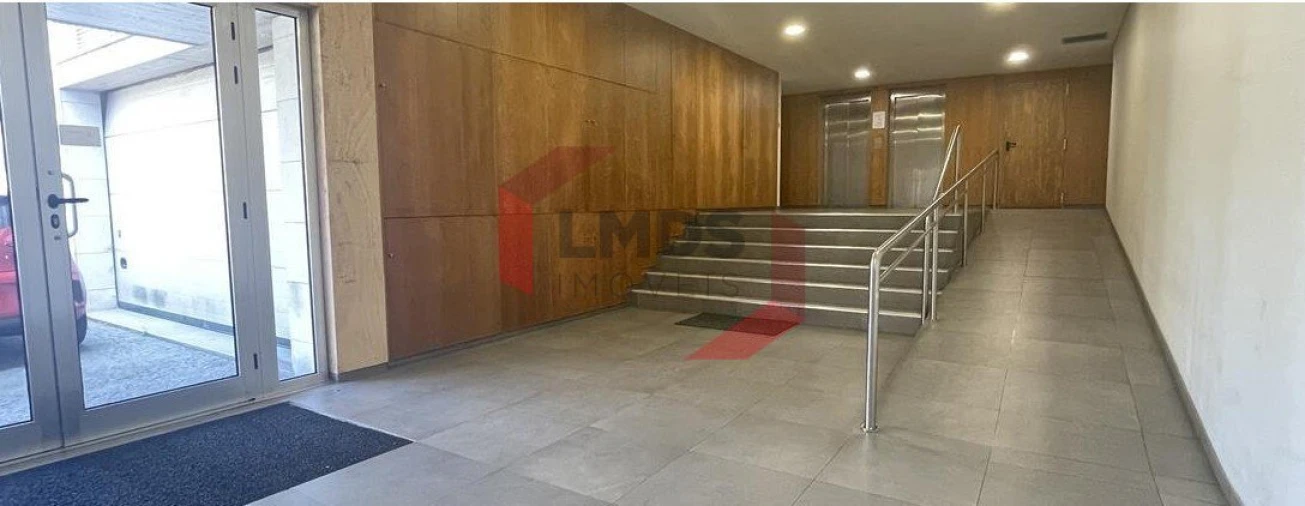Apartamento T2 para Venda em Bonfim Foto 2