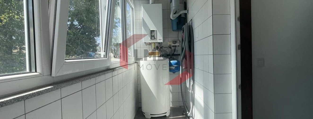 Apartamento T2 para Venda em Bonfim Foto 13