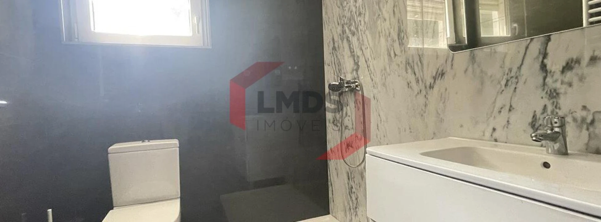 Apartamento T2 para Venda em Bonfim Foto 20