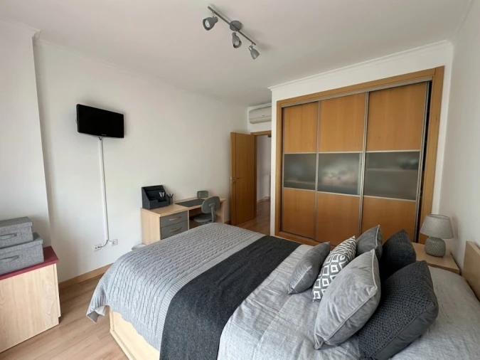 Moradia T3 para Venda em Corroios Foto 13