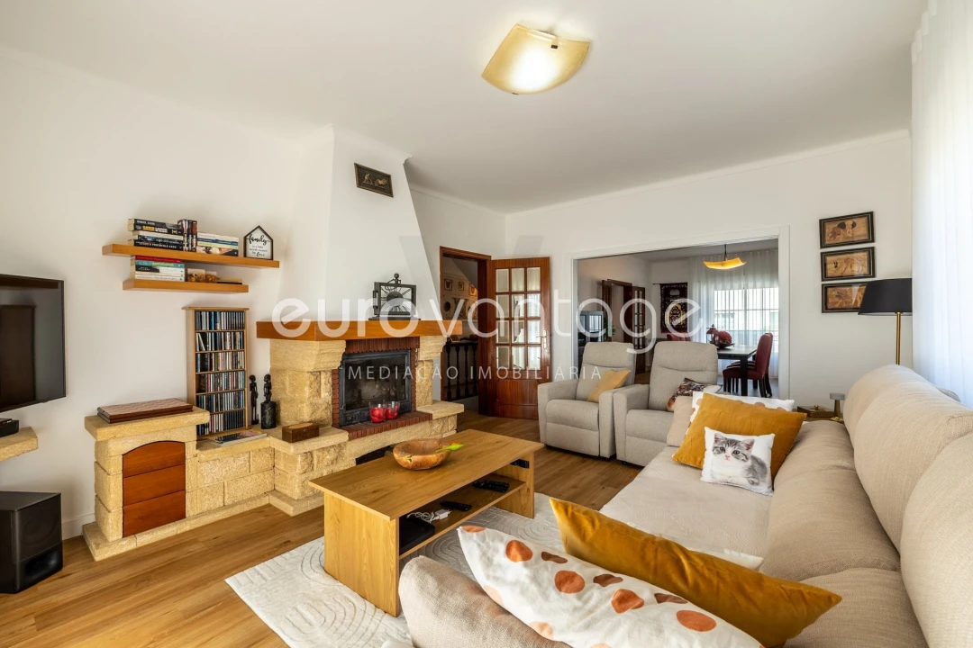 Moradia T4 para Venda em Leiria, Pousos, Barreira e Cortes Foto 19