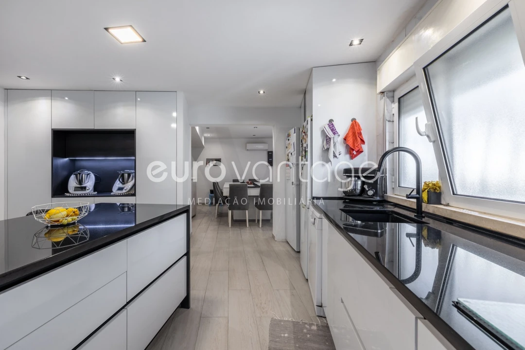 Moradia T3 para Venda em Leiria, Pousos, Barreira e Cortes Foto 13