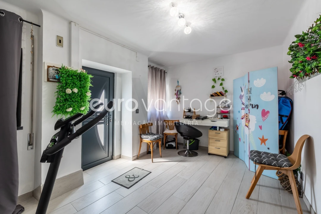 Moradia T3 para Venda em Leiria, Pousos, Barreira e Cortes Foto 11
