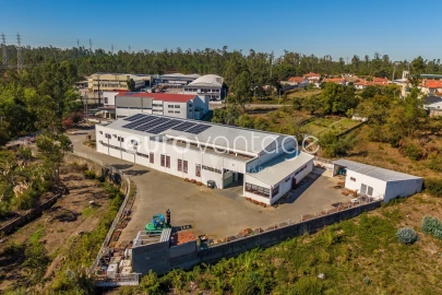 Armazém para Venda em Marinha Grande