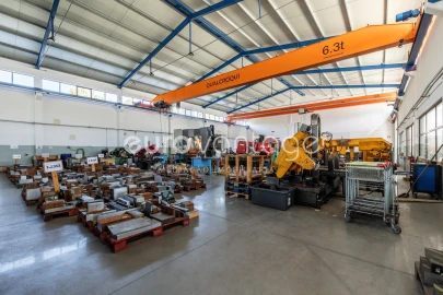 Armazém para Venda em Marinha Grande