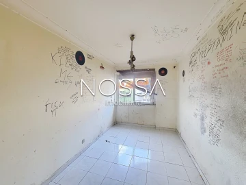Apartamento T2 para Venda em Benfica