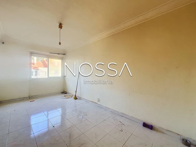 Apartamento T2 para Venda em Benfica Foto 7