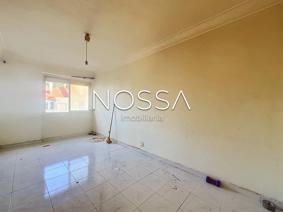 Apartamento T2 para Venda em Benfica Foto 7