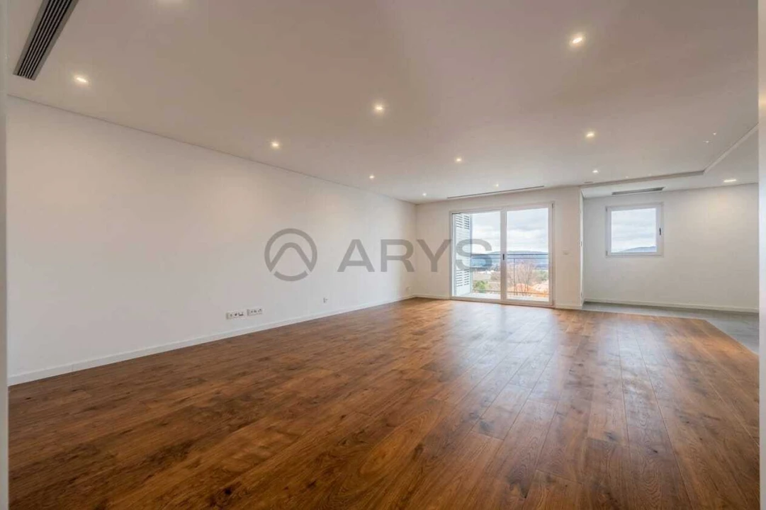 Apartamento T2 para Venda em São Vicente (Braga) Foto 2