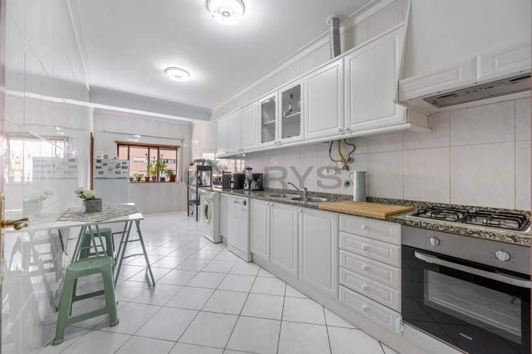 Apartamento T2 para Venda em São Vitor (Braga) Foto 6