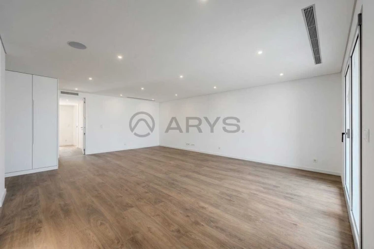 Apartamento T2 para Venda em São Vicente (Braga) Foto 6