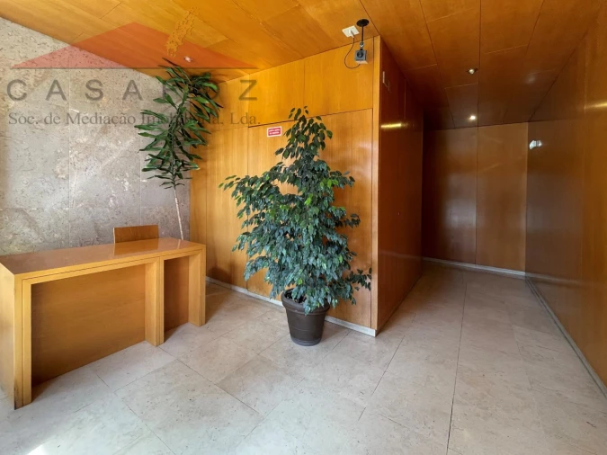 Apartamento T2 para Arrendamento em Ramalde Foto 34