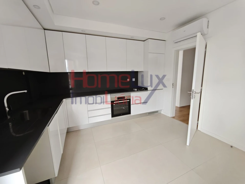 Apartamento T3 para Arrendamento em Tondela e Nandufe Foto 3