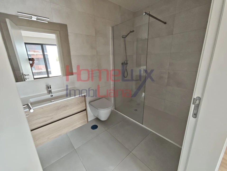 Apartamento T3 para Arrendamento em Tondela e Nandufe Foto 8