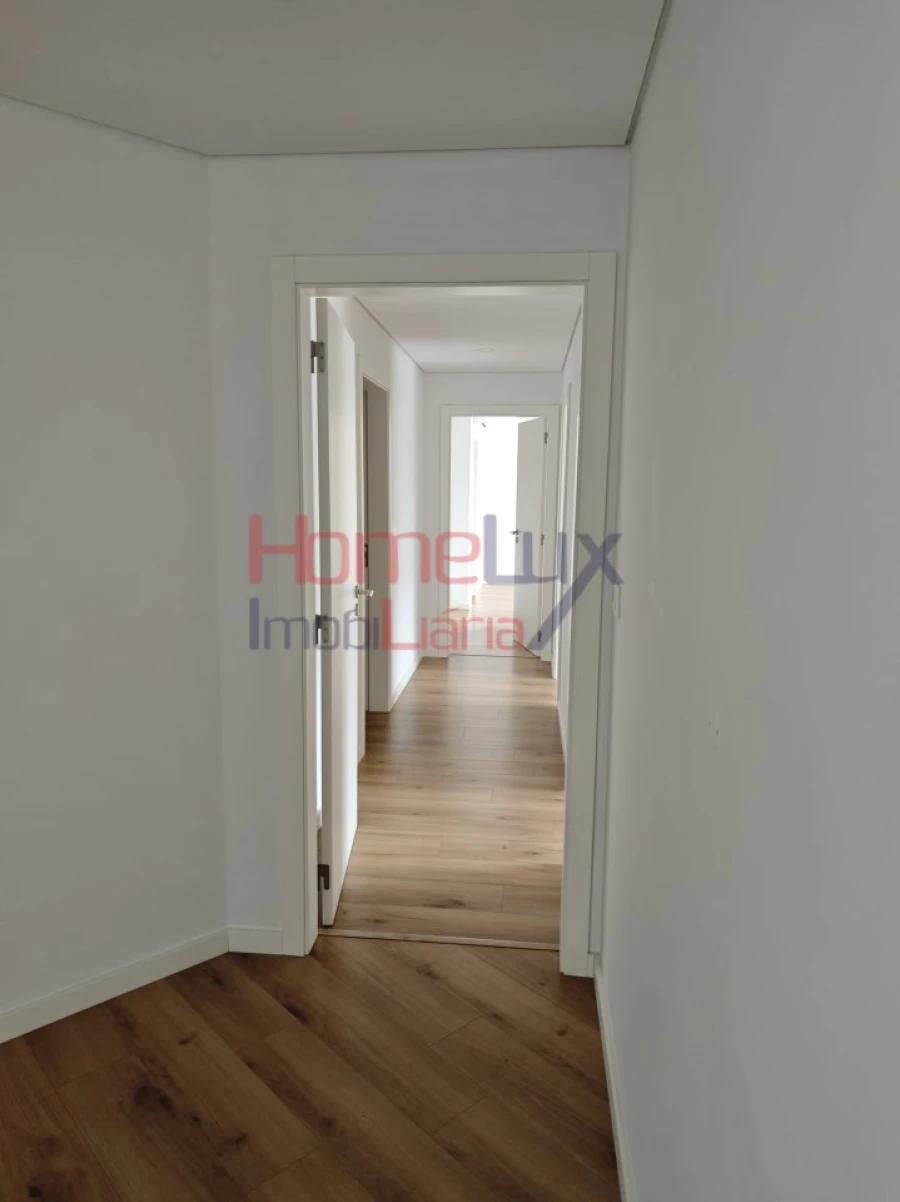 Apartamento T3 para Arrendamento em Tondela e Nandufe Foto 10