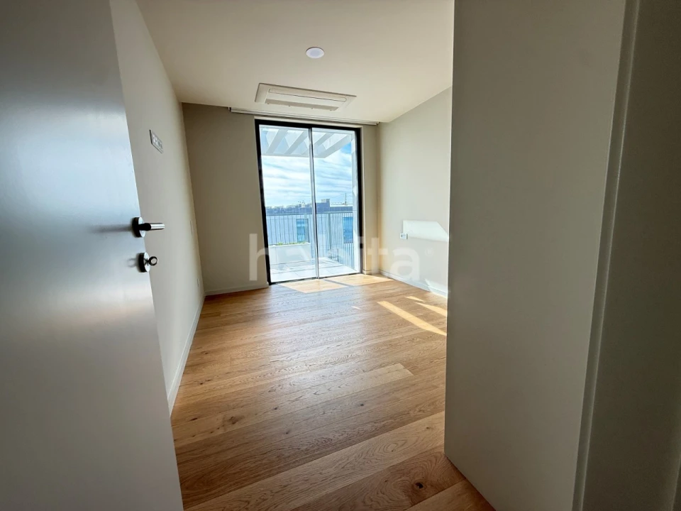 Apartamento T4 para Venda em Canidelo Foto 10
