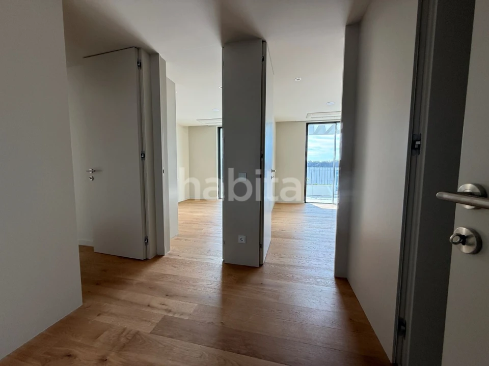 Apartamento T4 para Venda em Canidelo Foto 15