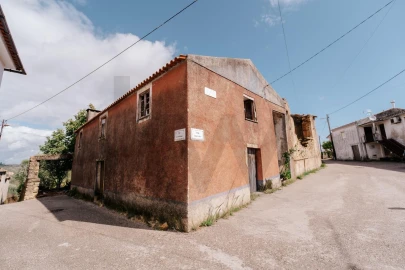 Moradia T3 para Venda em Almalagues