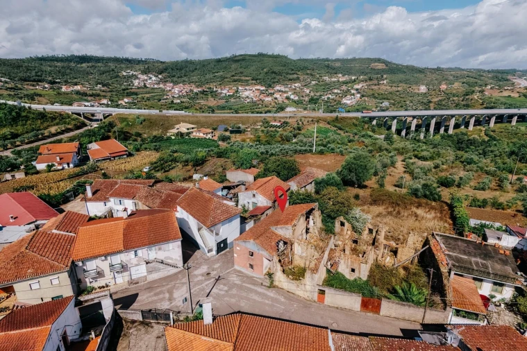 Moradia T3 para Venda em Almalagues Foto 25
