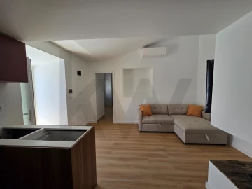 Moradia T6 para Venda em Porto Salvo