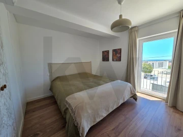 Moradia T6 para Venda em Porto Salvo