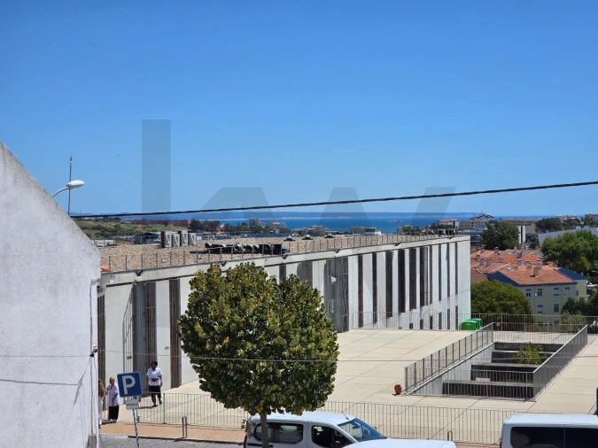 Moradia T6 para Venda em Porto Salvo Foto 19