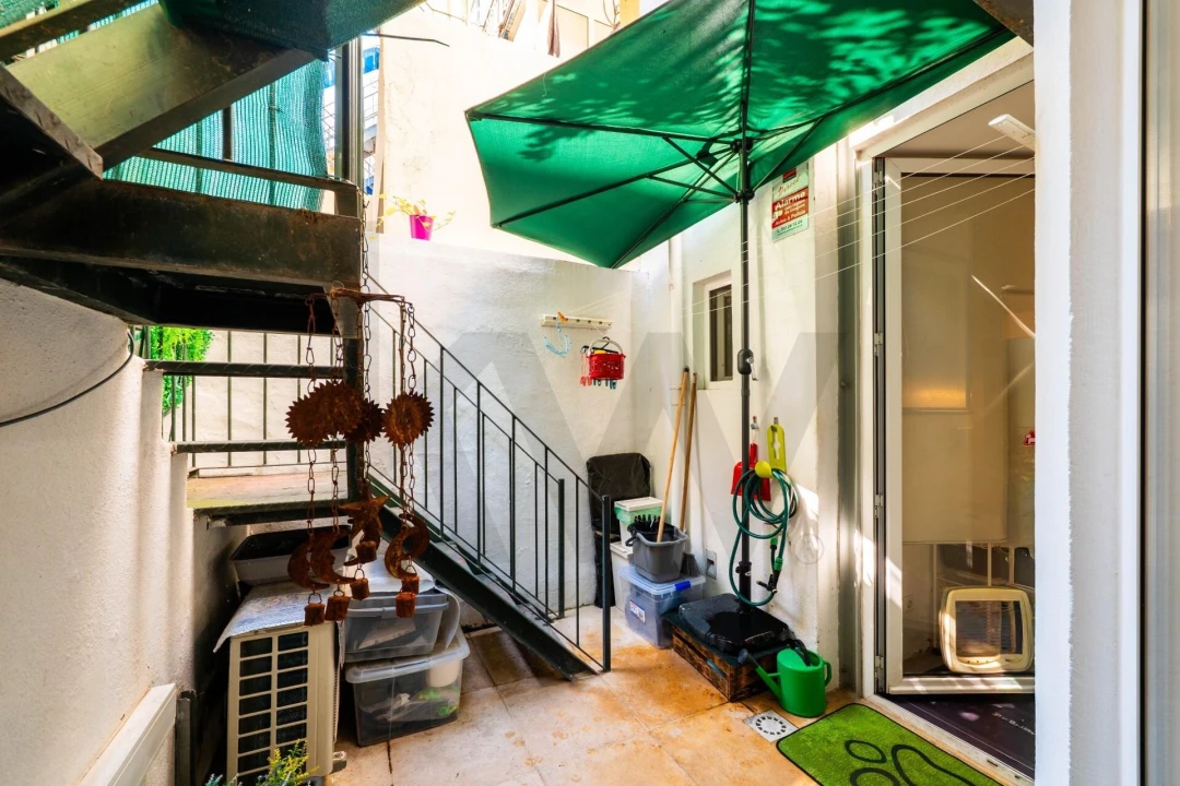 Apartamento T2 para Venda em Avenidas Novas Foto 19