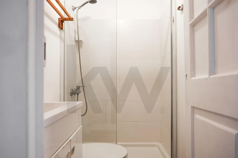Apartamento T1 para Venda em Misericórdia Foto 31