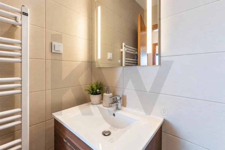 Moradia T2 para Venda em Vieira de Leiria Foto 41