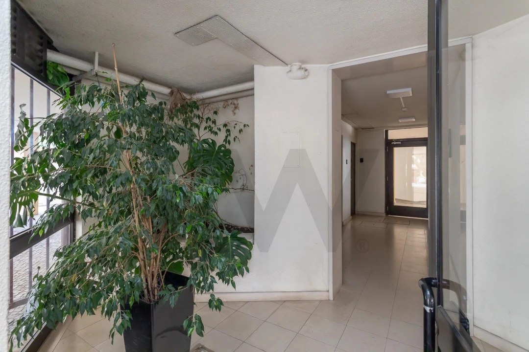 Apartamento T2 para Arrendamento em Lumiar Foto 29