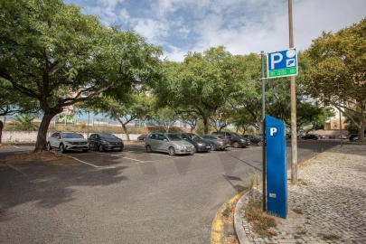 Apartamento T2 para Arrendamento em Lumiar